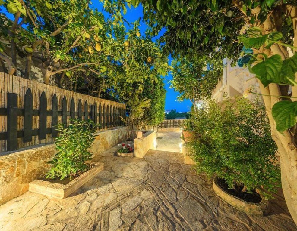 Aparthotel Golden Coast Boutique - Luxury Living Kypseli Exteriér fotografie